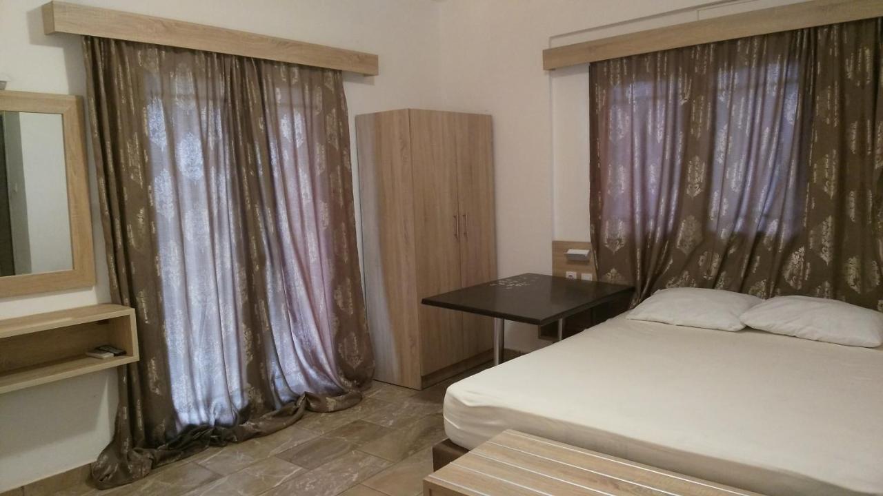 Psarou Apartments Paralía Skotínis Εξωτερικό φωτογραφία
