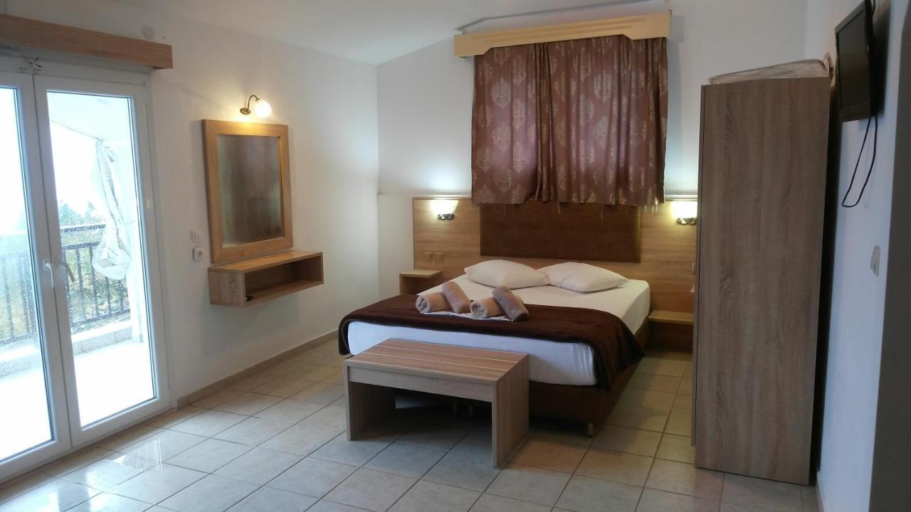 Psarou Apartments Paralía Skotínis Εξωτερικό φωτογραφία