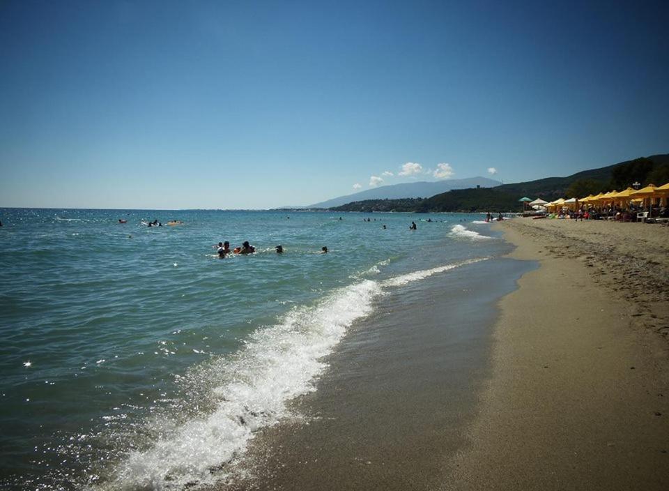 Psarou Apartments Paralía Skotínis Εξωτερικό φωτογραφία