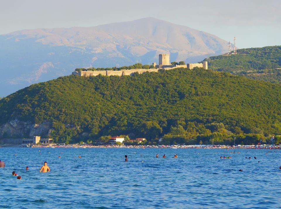 Psarou Apartments Paralía Skotínis Εξωτερικό φωτογραφία
