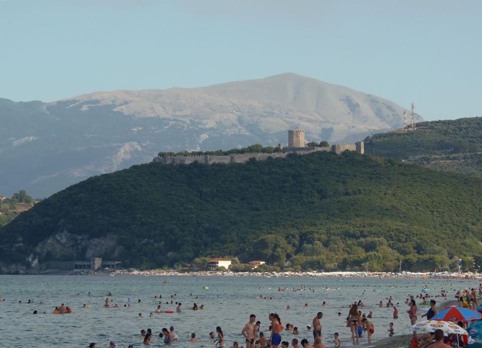 Psarou Apartments Paralía Skotínis Εξωτερικό φωτογραφία